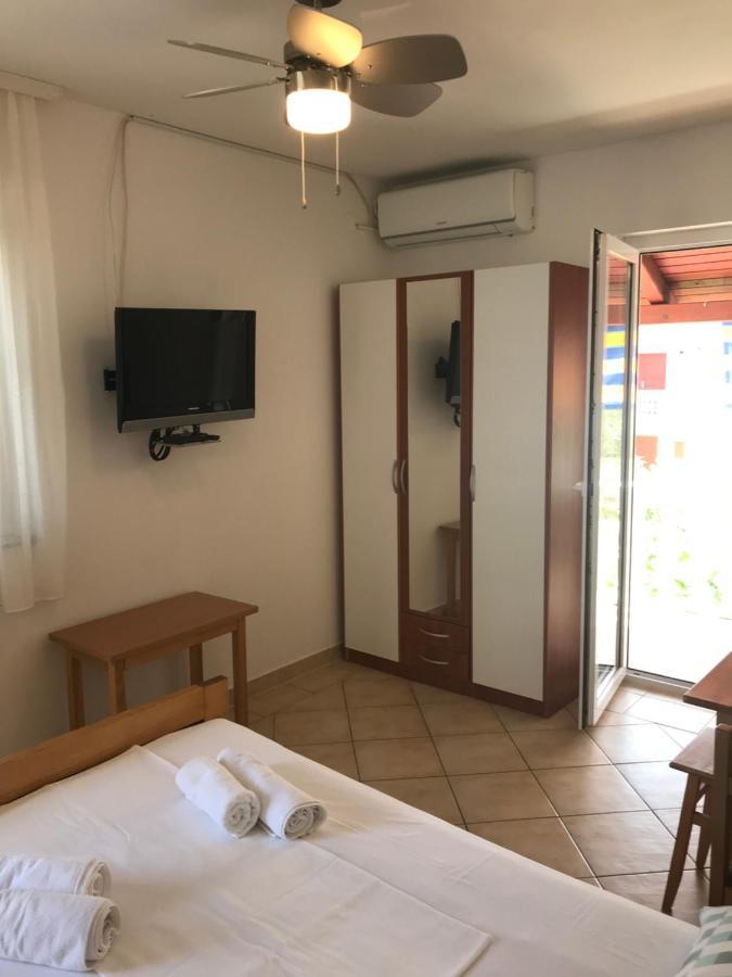 Apartamento Bava Ugljan Exterior foto