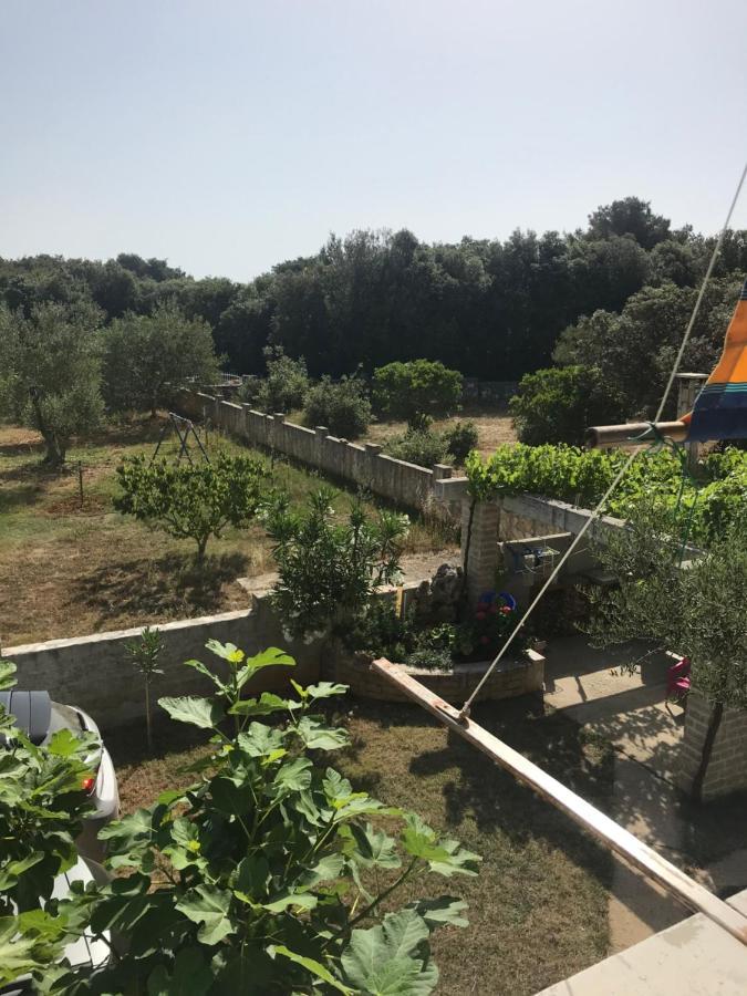 Apartamento Bava Ugljan Exterior foto