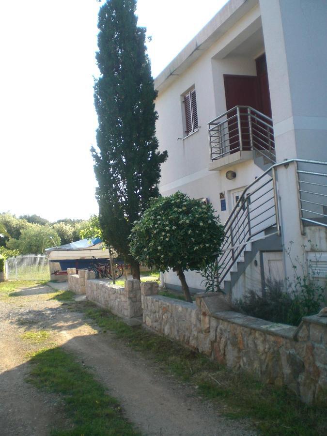Apartamento Bava Ugljan Exterior foto