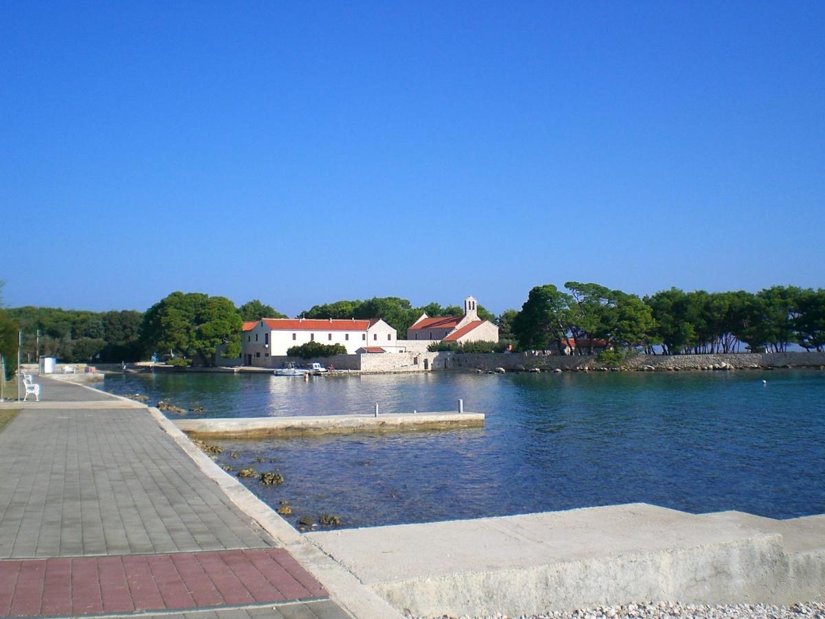 Apartamento Bava Ugljan Exterior foto